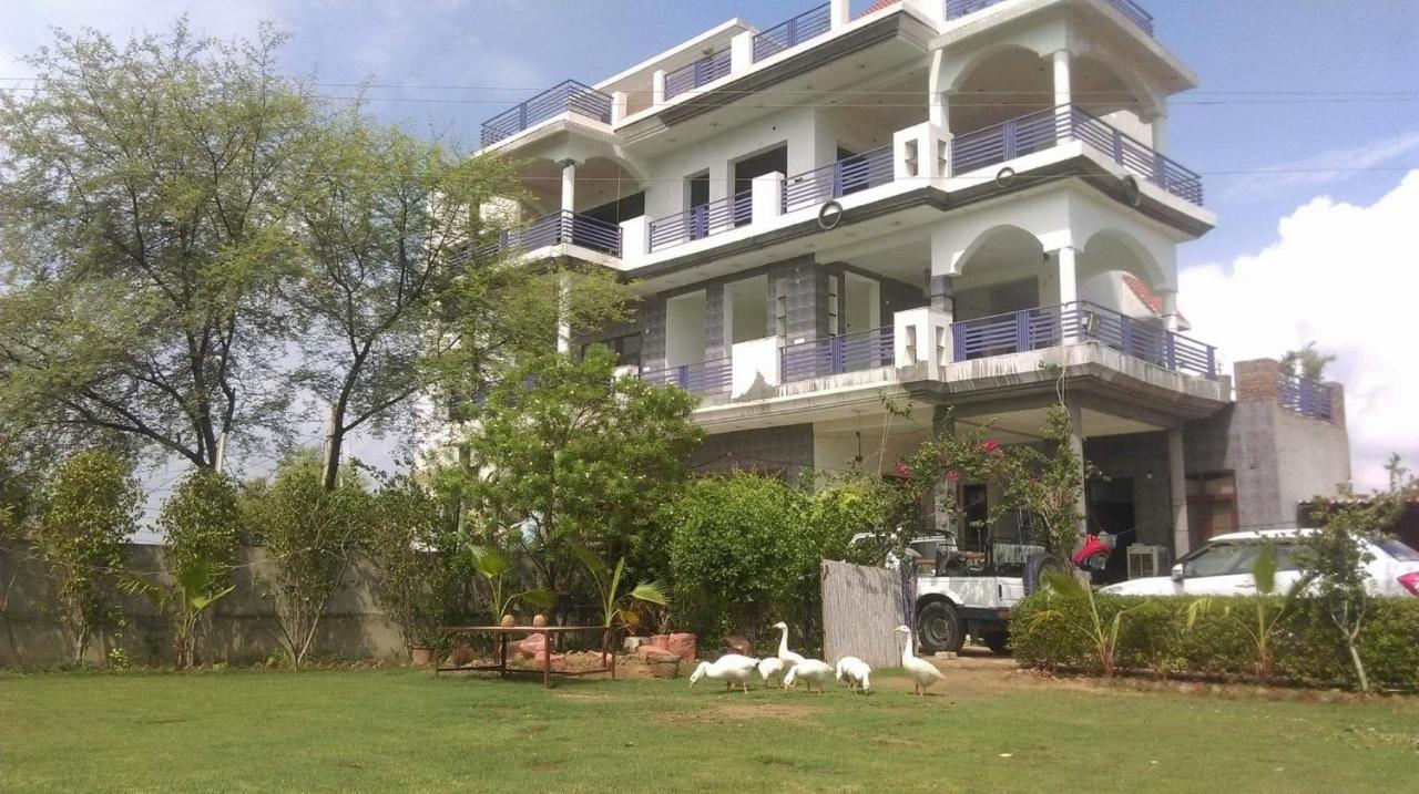Ibishouse Farm Stay Bharatpur Eksteriør bilde